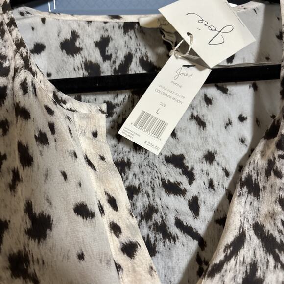 Joie Black and White Patterned Animal Blouse Small - Picture 5 of 8
